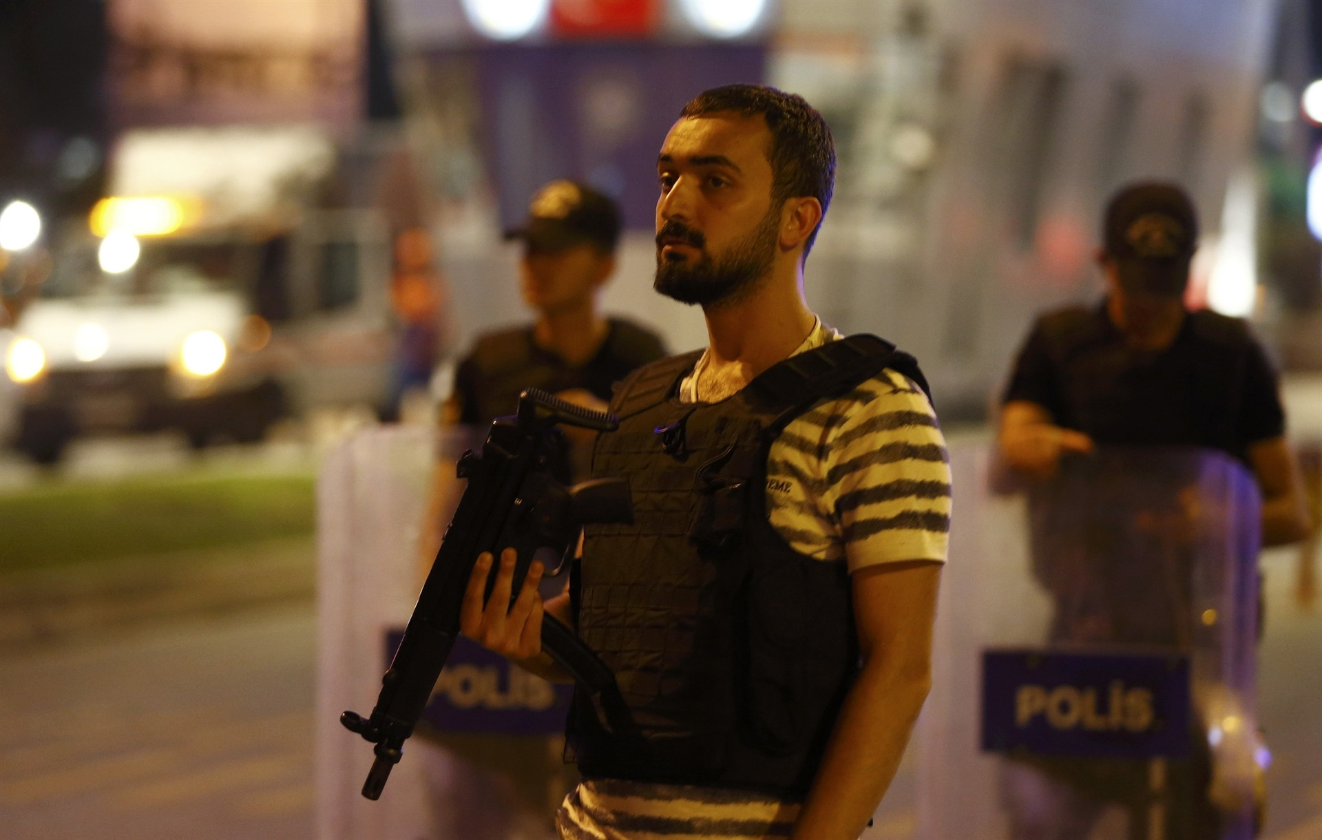 Patlamalardan sonra ilk görüntüler