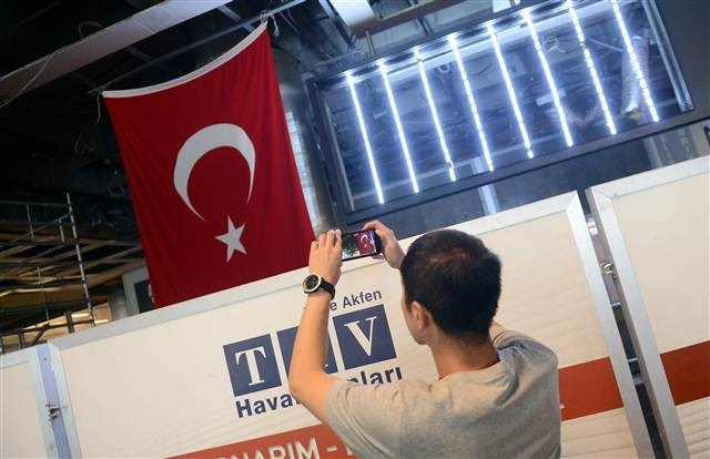 Patlamalardan sonra ilk görüntüler