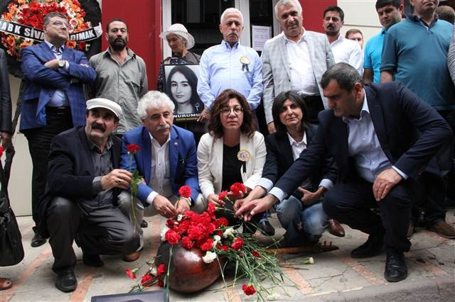 Sivas katliamı anmasında acı görüntüler