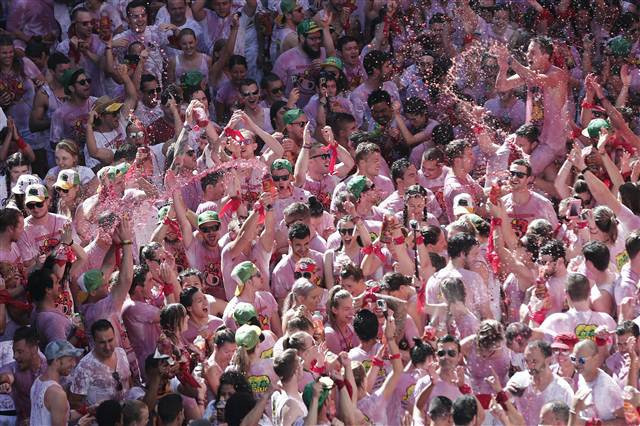 Çılgın festival başladı