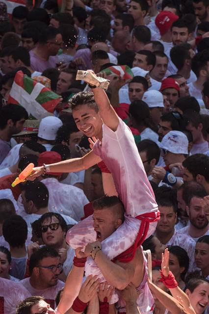 Çılgın festival başladı