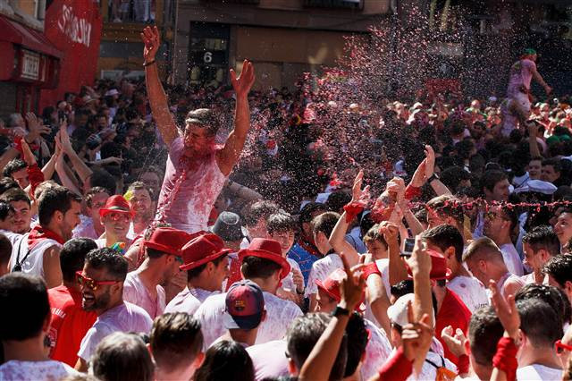 Çılgın festival başladı