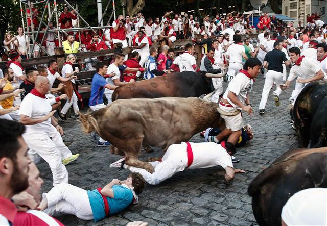 San Fermin Festivalinden ilginç kareler