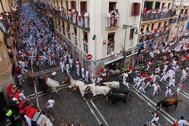 San Fermin Festivalinden ilginç kareler