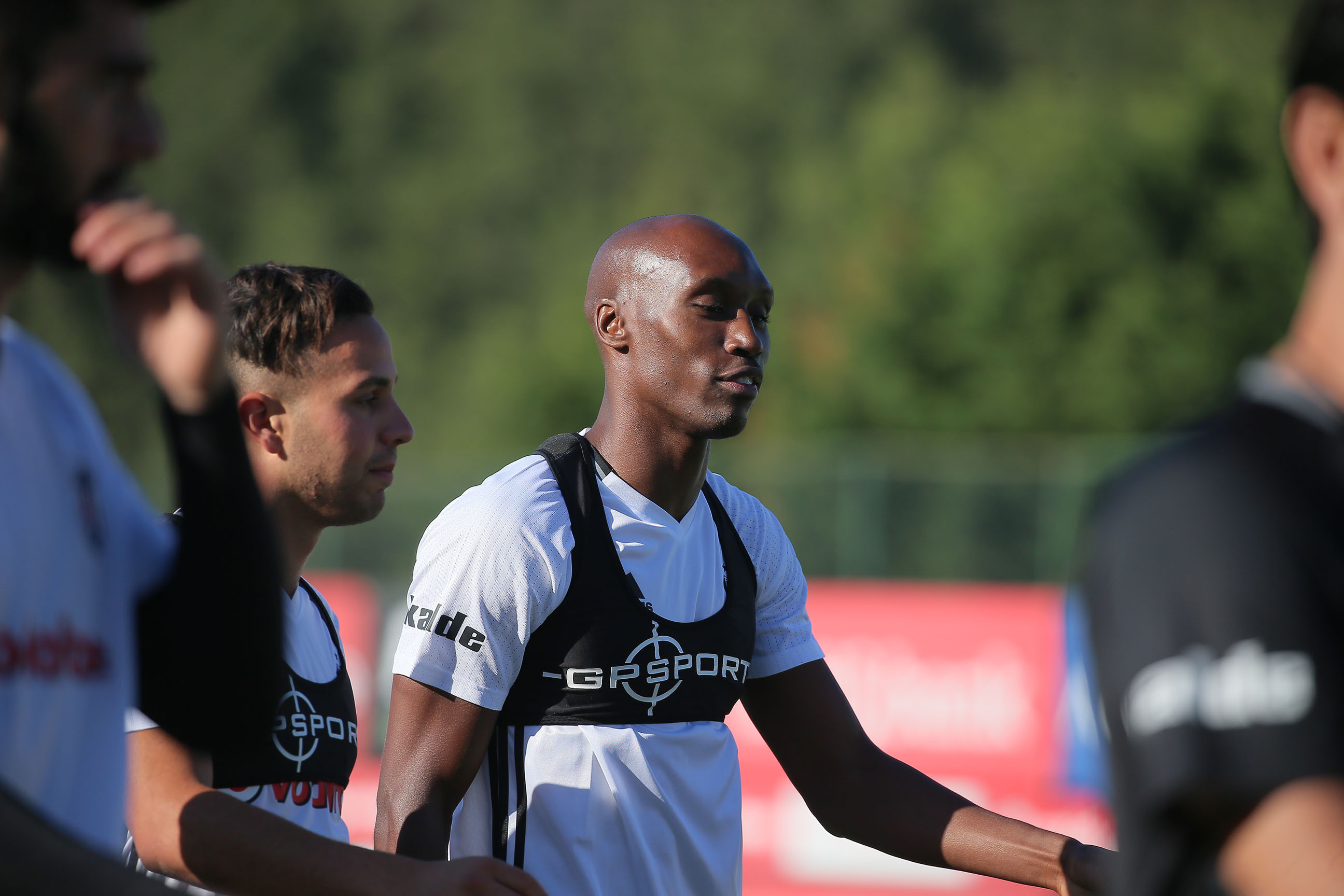 Şampiyon Beşiktaş 2016-17 sezonu açtı