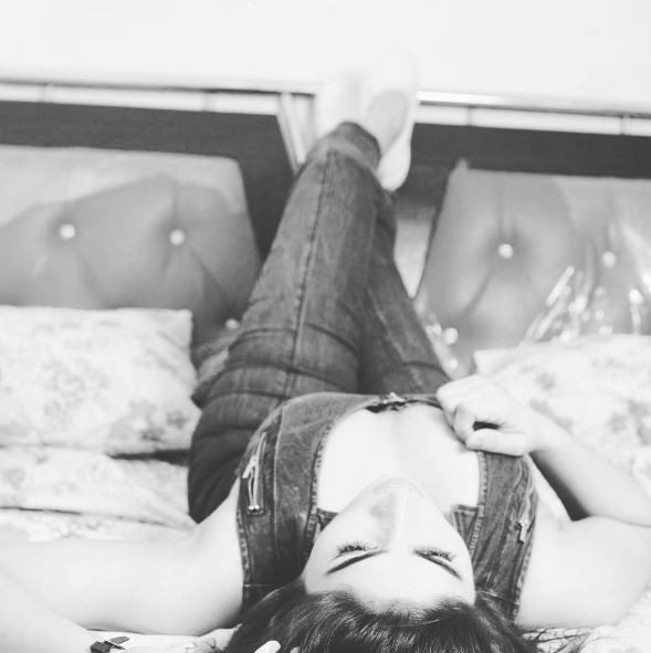 Pakistanın Kim Kardashianı abisi tarafından öldürüldü