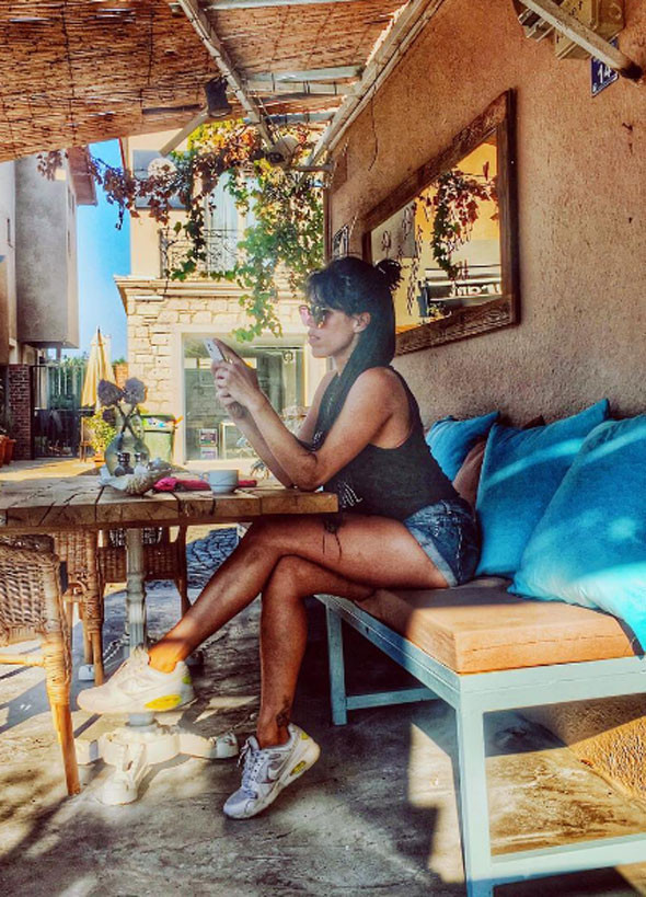 Sevda Dalgıç oyunculuğu bıraktı ticarete el attı Sevda Dalgıç oyunculuğu bıraktı ticarete el attı