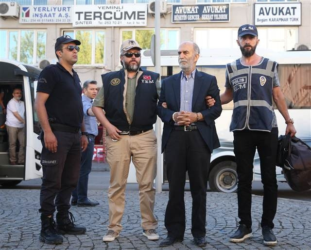 Eski Vali Harput ve iş adamları adliye çıkarıldı