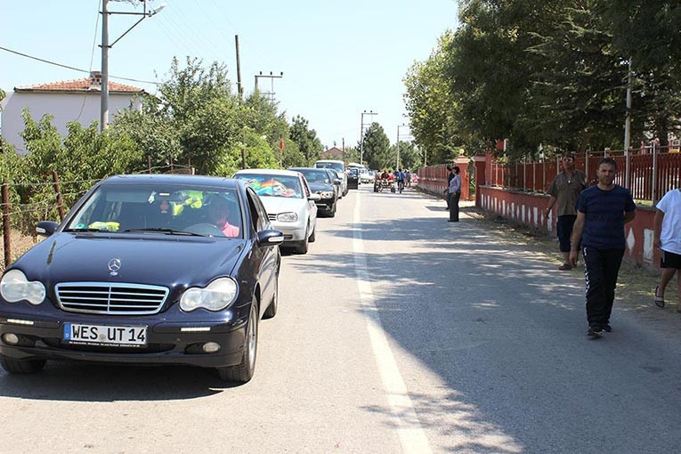 Gümrük kapılarında her sene aynı çile