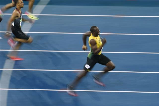 Usain Bolt yine kazandı