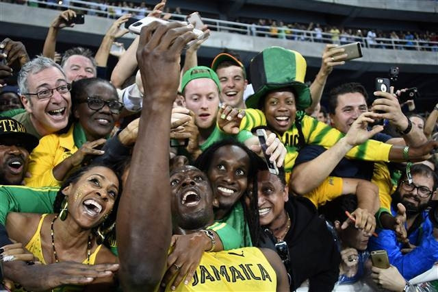 Usain Bolt yine kazandı