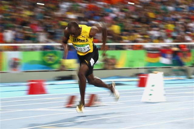 Usain Bolt yine kazandı