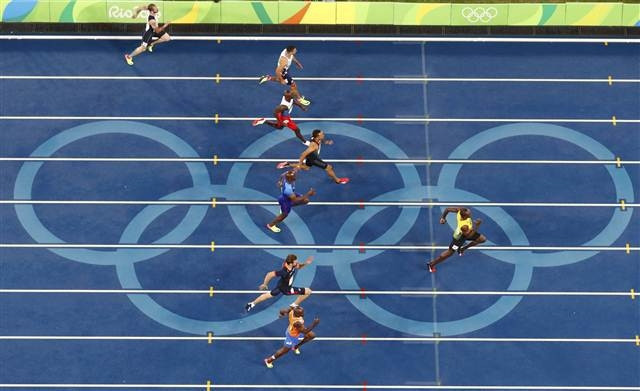 Usain Bolt yine kazandı