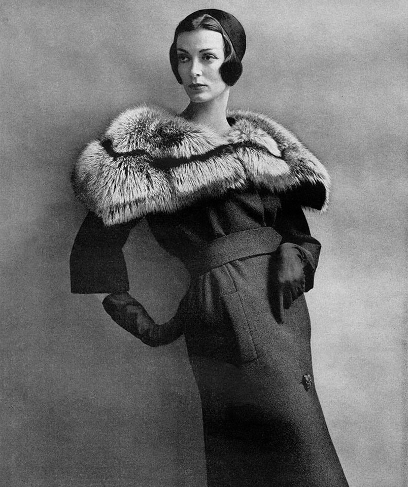 Dünyanın en yaşlı modeli Carmen DellOrefice Dünyanın en yaşlı modeli Carmen DellOrefice