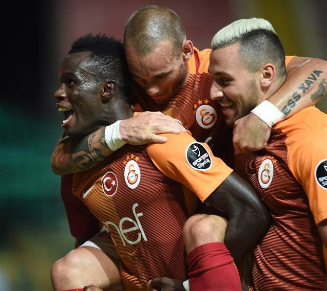 Galatasaray, Akhisarda şov yaptı