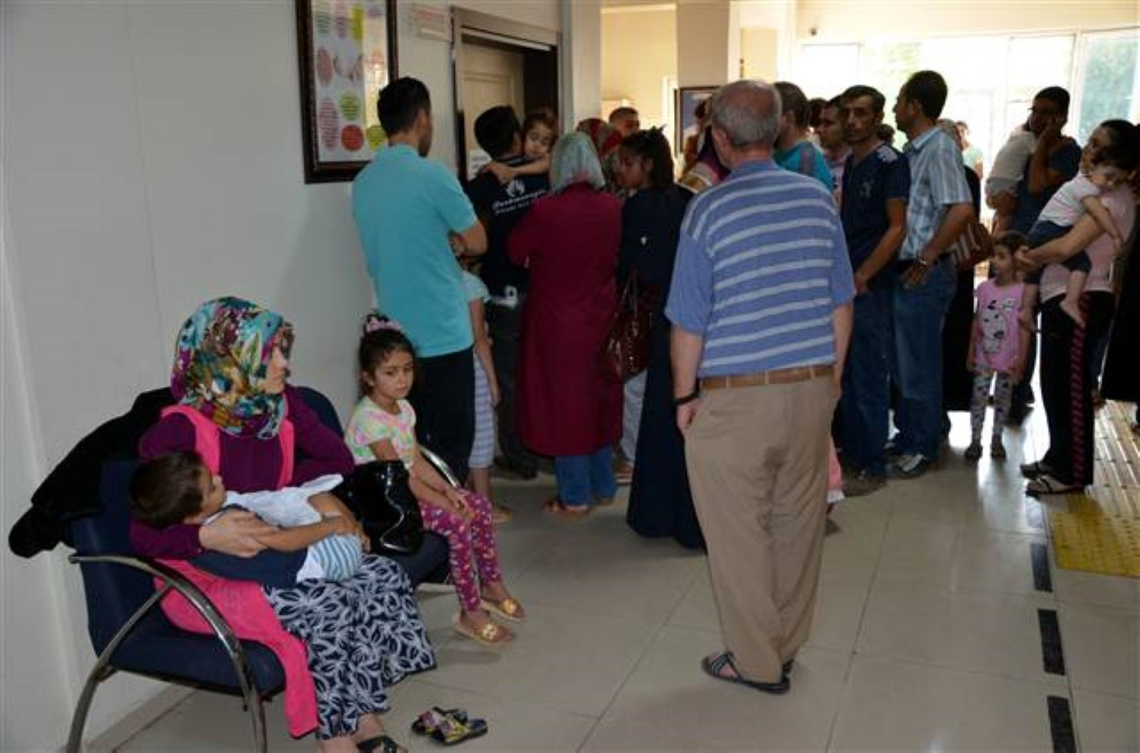 Hastanelere başvuranların sayısı 10 bini buldu