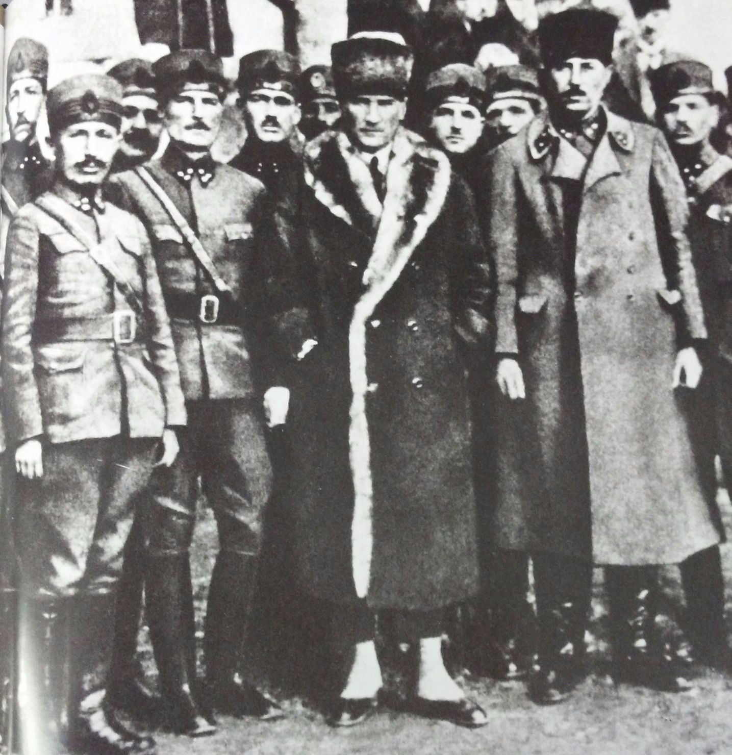 94üncü Zafer Bayramında Mustafa Kemalin az bilinen fotoğrafları