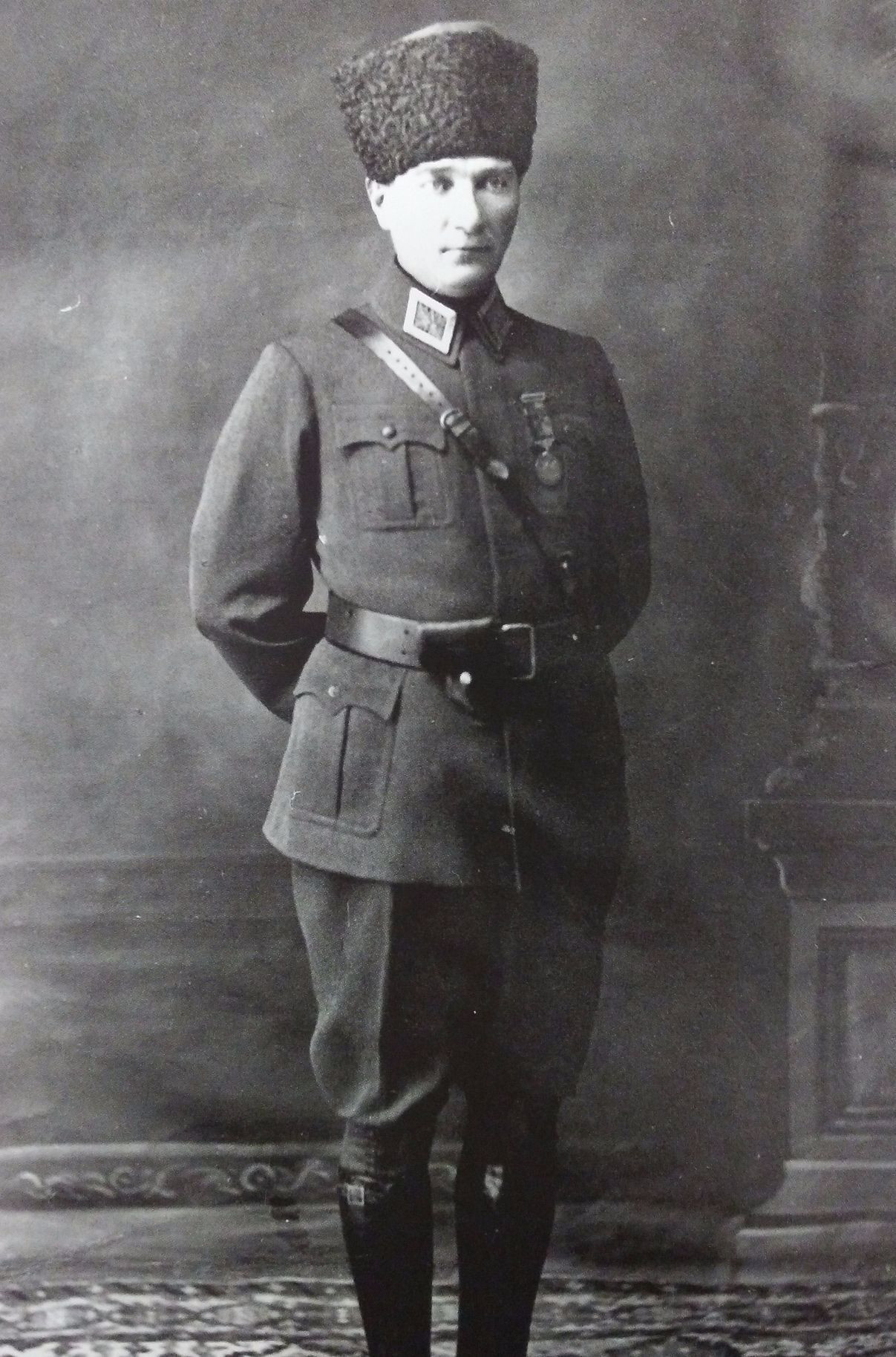 94üncü Zafer Bayramında Mustafa Kemalin az bilinen fotoğrafları