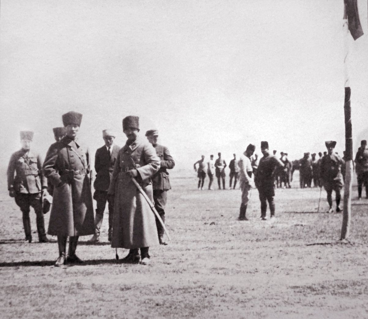 94üncü Zafer Bayramında Mustafa Kemalin az bilinen fotoğrafları