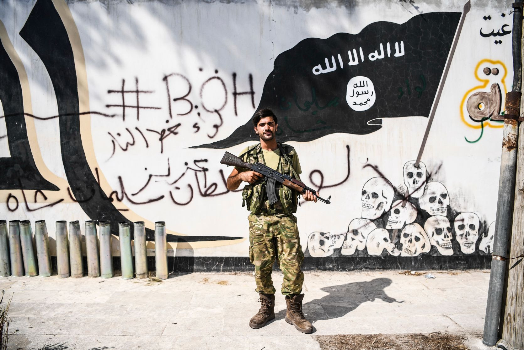Hürriyet muhabiri Selçuk Şamiloğlu Cerablusta hayatı fotoğrafladı