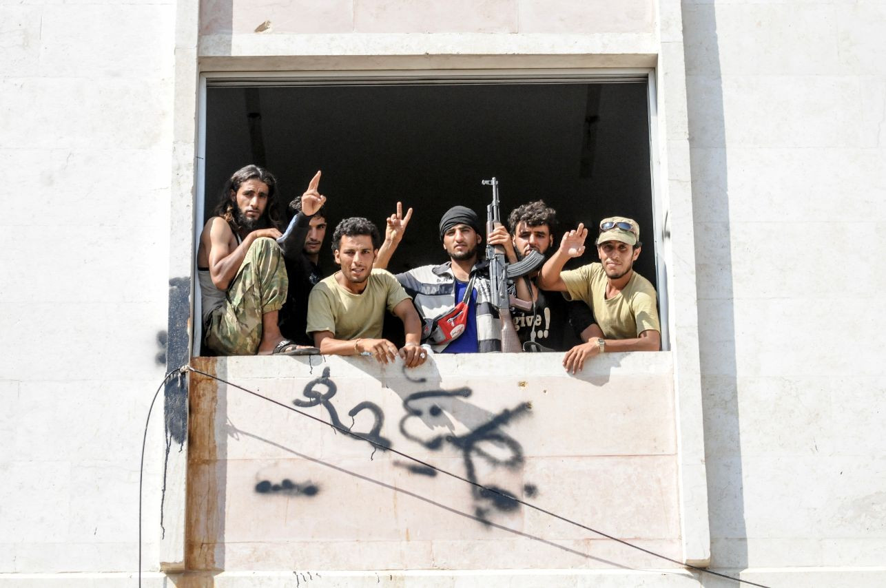 Hürriyet muhabiri Selçuk Şamiloğlu Cerablusta hayatı fotoğrafladı