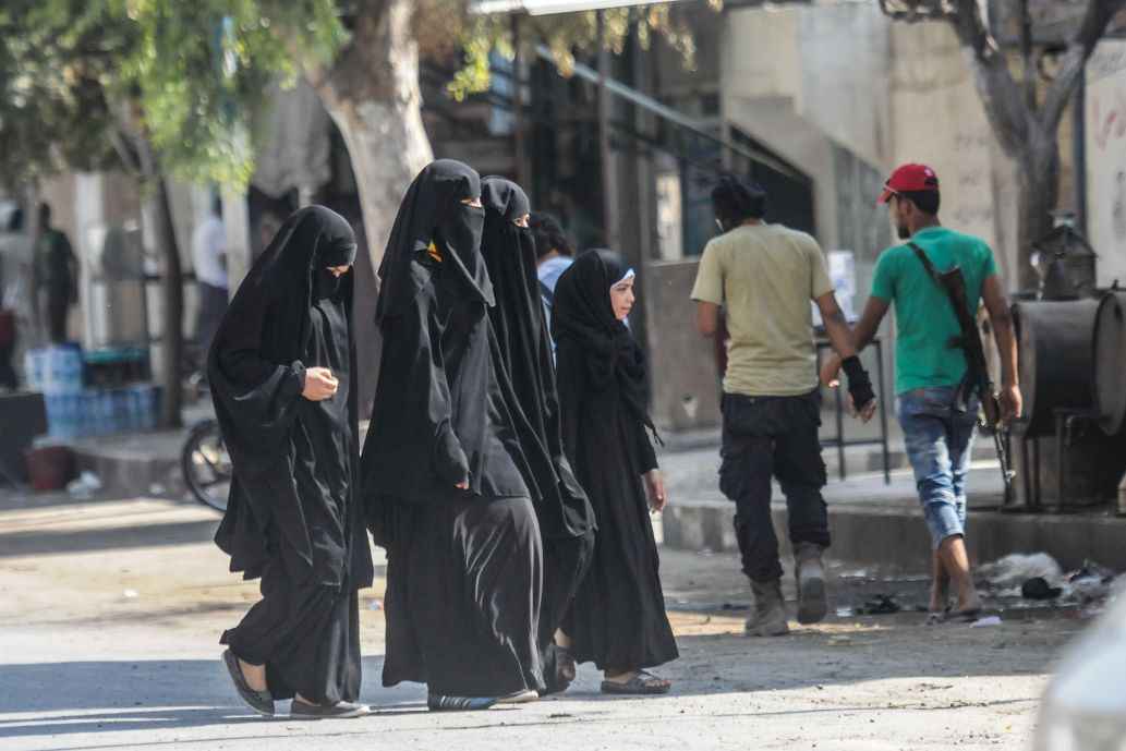 Hürriyet muhabiri Selçuk Şamiloğlu Cerablusta hayatı fotoğrafladı