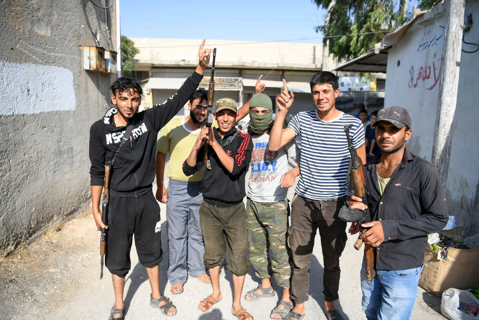 Hürriyet muhabiri Selçuk Şamiloğlu Cerablusta hayatı fotoğrafladı