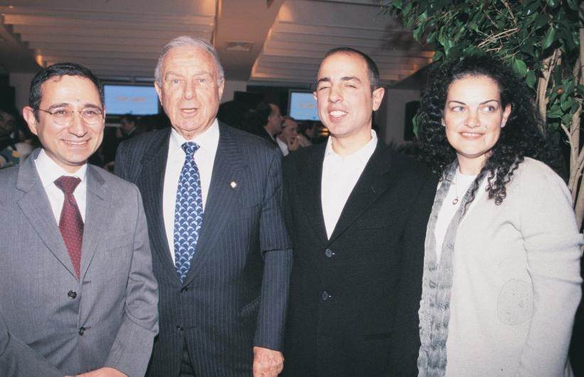 İshak Alaton yaşamını yitirdi