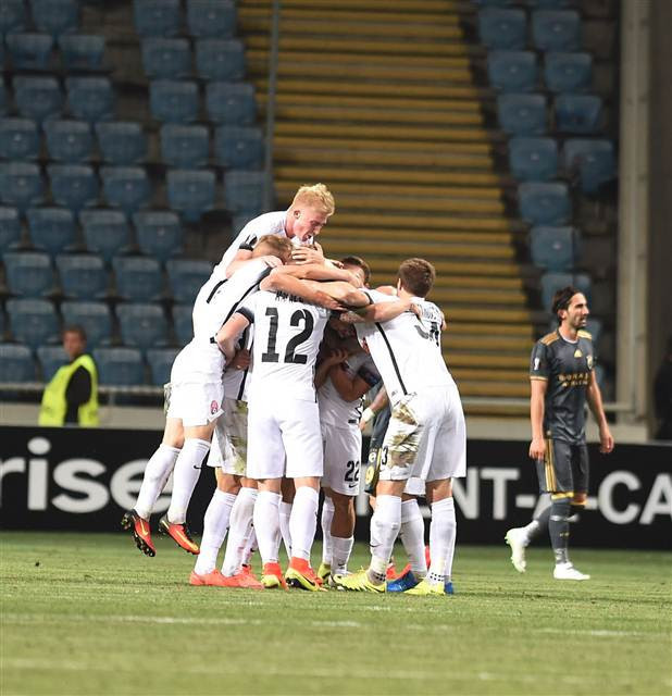 Fenerbahçe, Zorya Luhansk ile 1-1 berabere kaldı