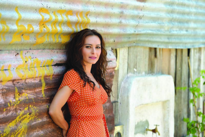 Ayça Bingöl: Türk halkı ağlamamı seviyor herhalde Ayça Bingöl: Türk halkı ağlamamı seviyor herhalde