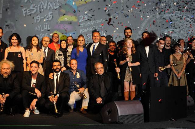 Adana Film Festivalinde ödüller sahiplerini buldu Adana Film Festivalinde ödüller sahiplerini buldu