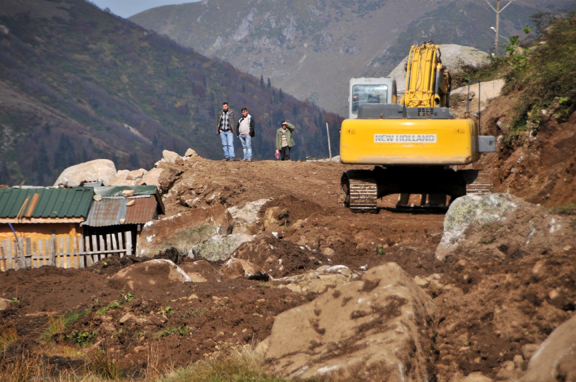 Rizede Valilikten Yeşil Yol kararı