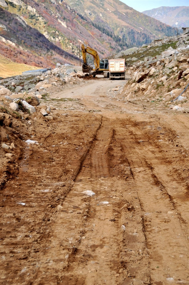 Rizede Valilikten Yeşil Yol kararı