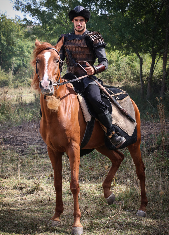 Diriliş Ertuğrul dizisine yeni oyuncular katıldı