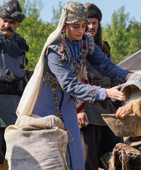 Diriliş Ertuğrul dizisine yeni oyuncular katıldı