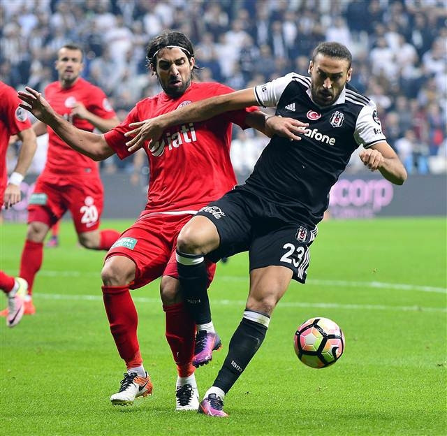 Spor yazarları Beşiktaş-Antalyaspor maçı için ne dedi