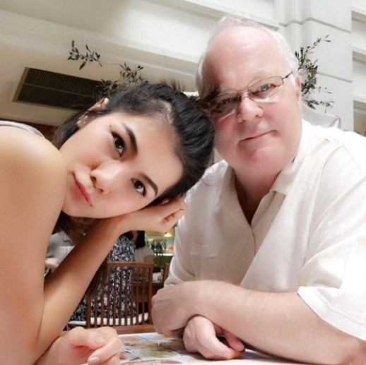 70 yaşındaki milyonerle evlenen porno yıldızından tartışılan sözler