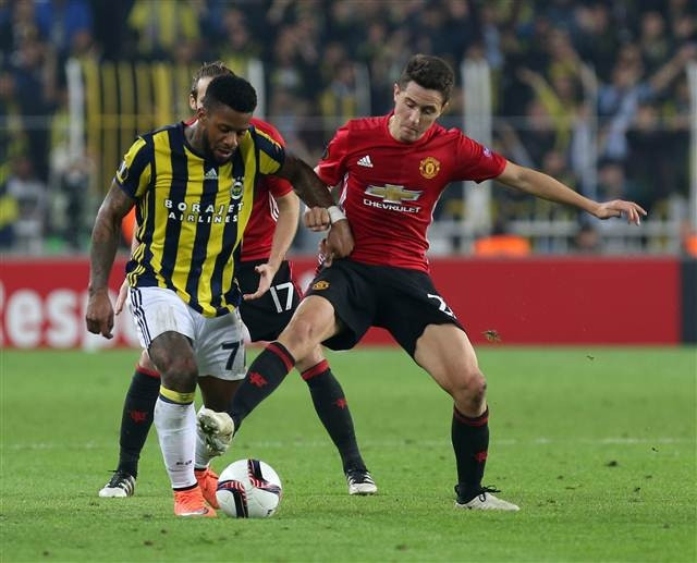 Spor yazarları Fenerbahçe-Manchester United maçı için ne dedi