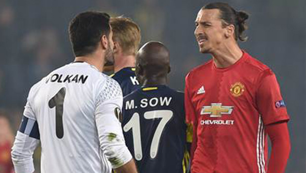 İbrahimovic şimdi yandı