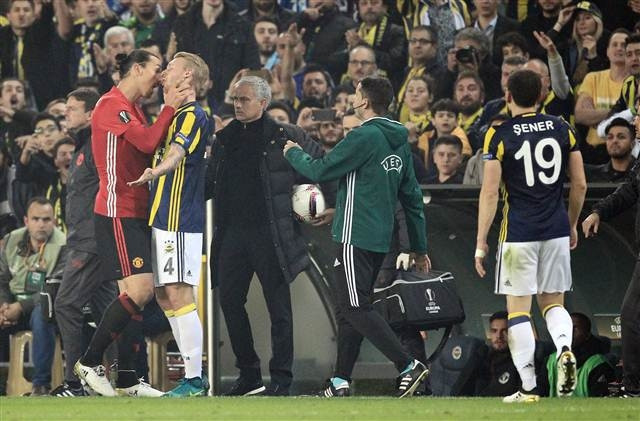 İbrahimovic şimdi yandı