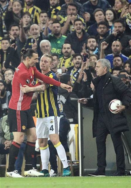 İbrahimovic şimdi yandı