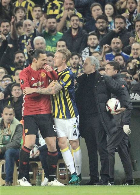 İbrahimovic şimdi yandı