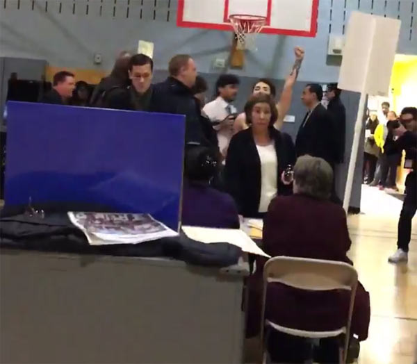 New Yorkta FEMENden protesto