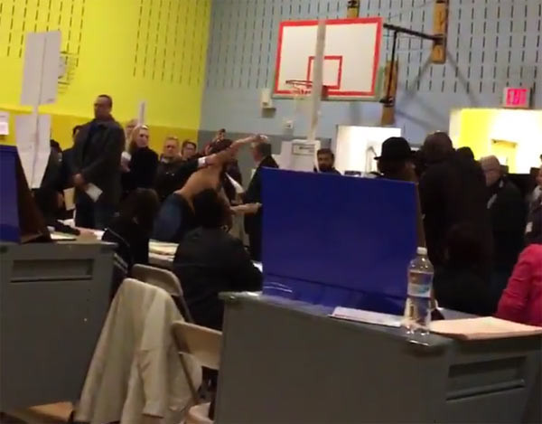 New Yorkta FEMENden protesto