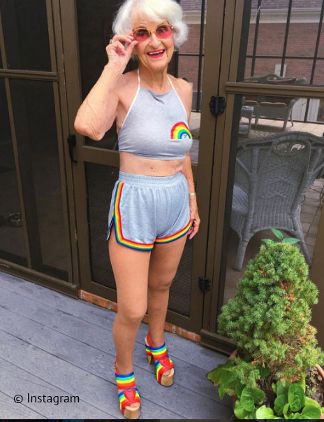88 yaşındaki fenomen Baddie Winkle reklam yıldızı oldu