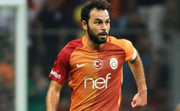 Süper Ligdeki futbolcuların maaşları dudak uçuklatıyor