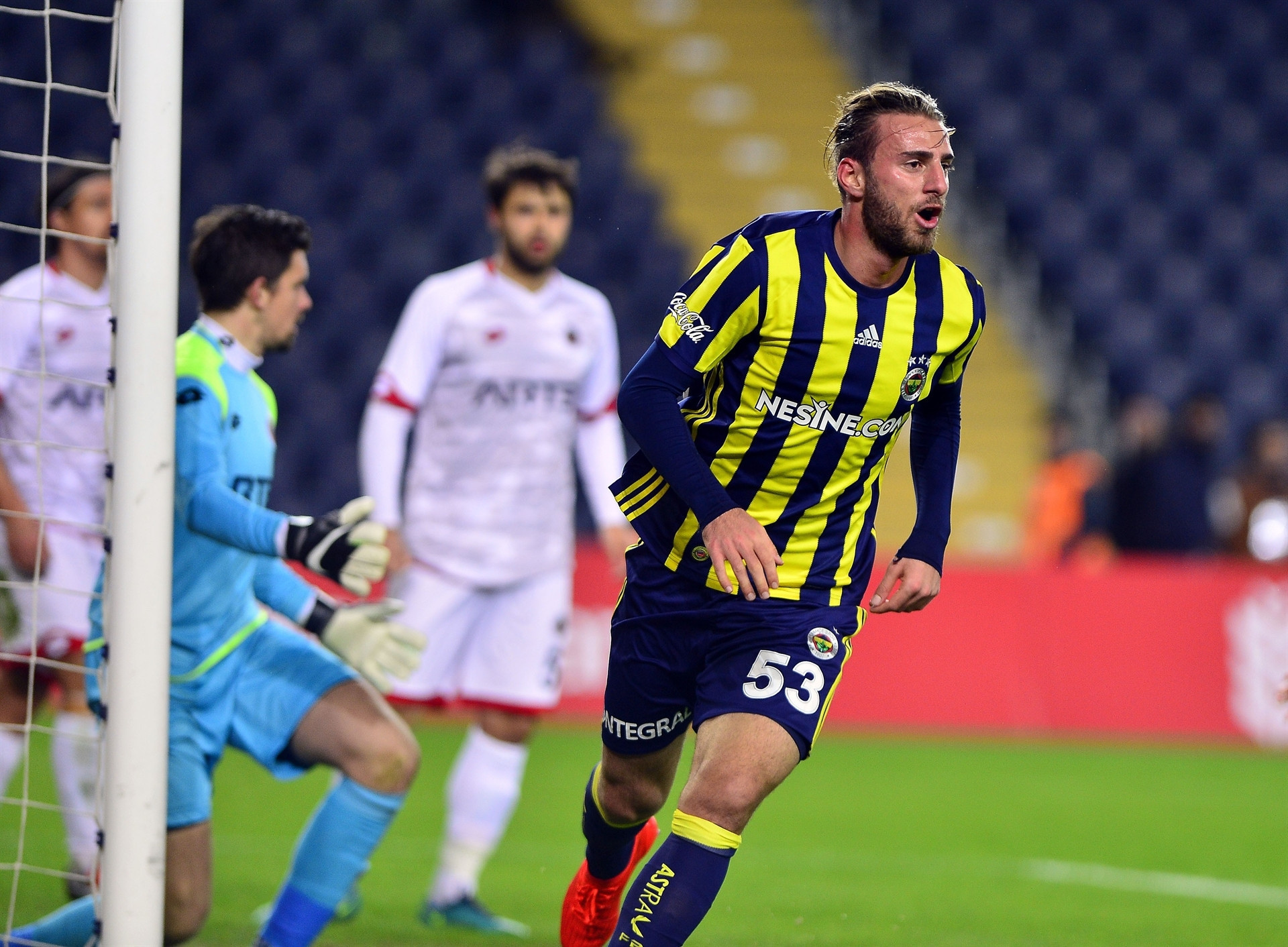 Fenerbahçe-Gençlerbirliği maçının en güzel kareleri