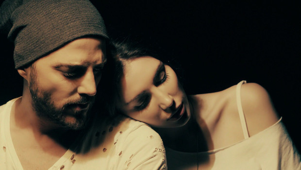 Gökhan Özen eski eşinin aynısını buldu