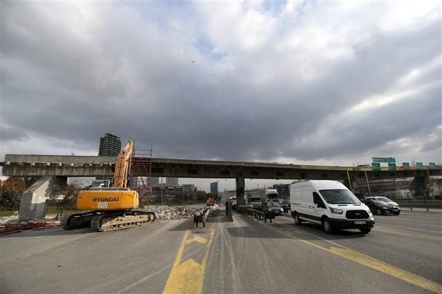 Ve yıkım başladı