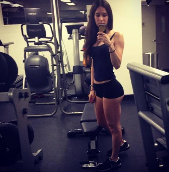 Sporcu Jen Selter, Instagramı sallamaya devam ediyor Sporcu Jen Selter, Instagramı sallamaya devam ediyor